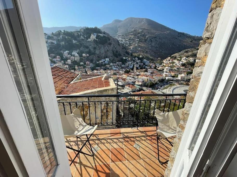 Maison Avec Terrasses Et Vues Сими Экстерьер фото